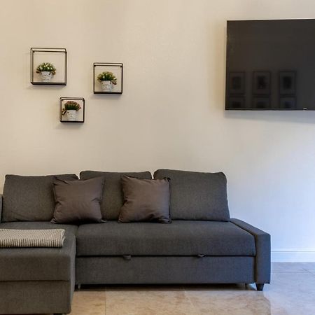 San Babila - Luxury Milanese Apartment Exteriör bild