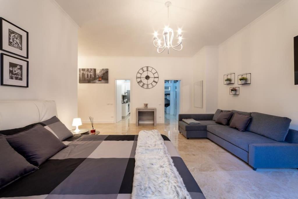 San Babila - Luxury Milanese Apartment Exteriör bild