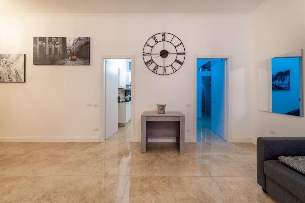 San Babila - Luxury Milanese Apartment Exteriör bild