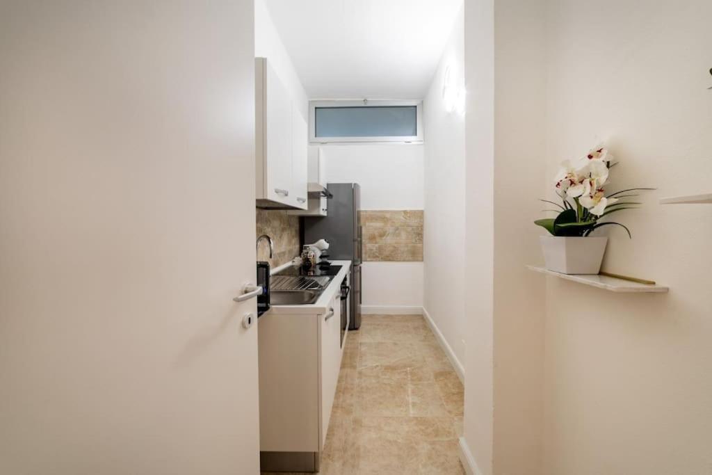 San Babila - Luxury Milanese Apartment Exteriör bild