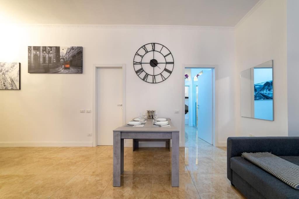 San Babila - Luxury Milanese Apartment Exteriör bild